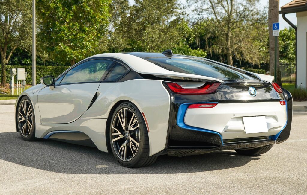2015 BMW I8