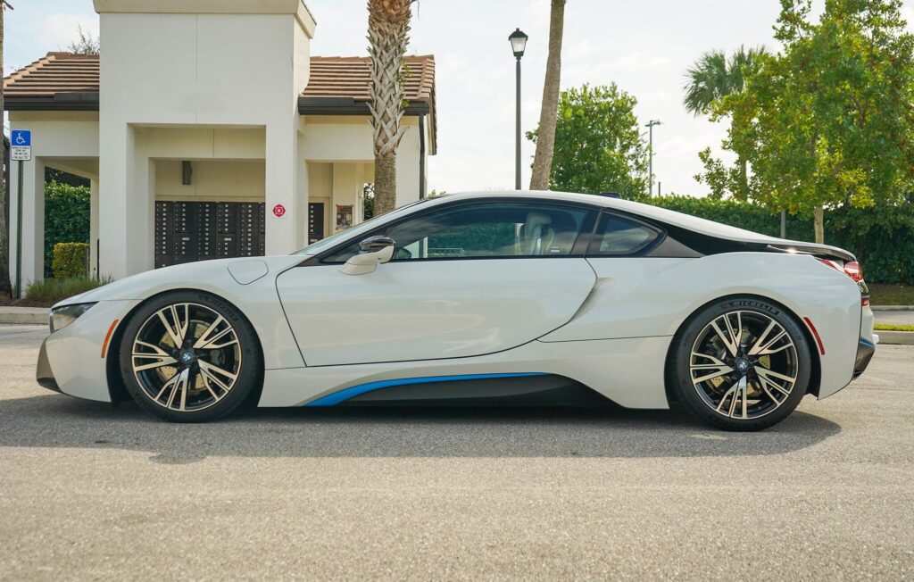 2015 BMW I8