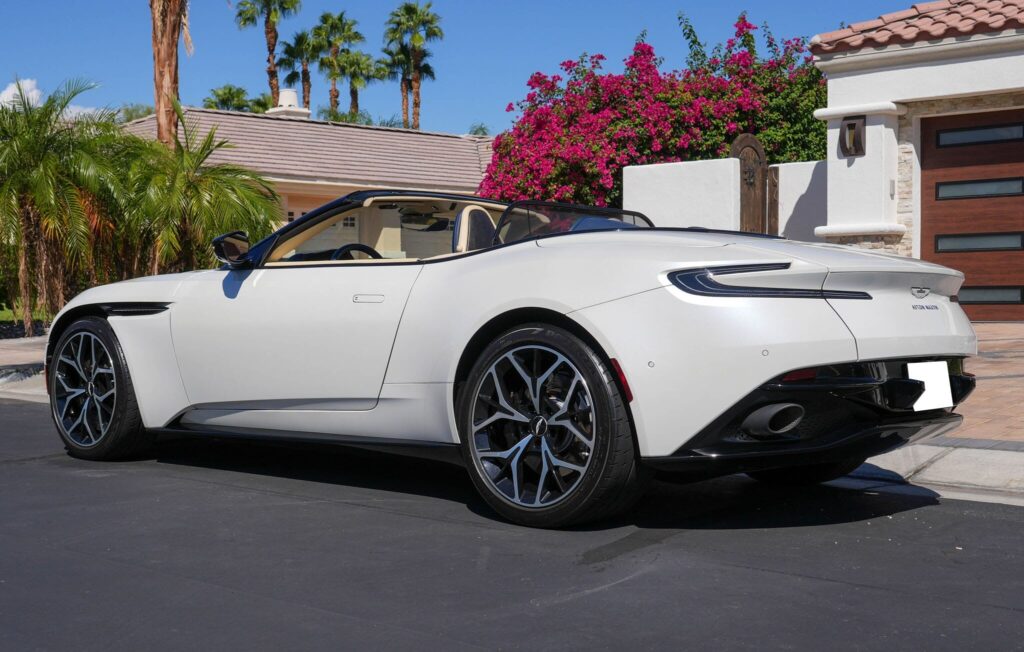 2019 Aston Martin DB11 Volante